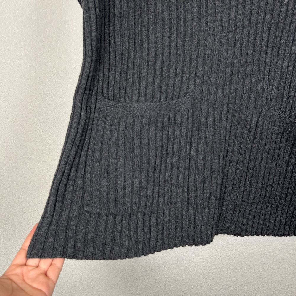 Lafayette 148 size XL short sleeve v-neck sweater 100% wool ribbed gray w pocket - Picture 5 of 11